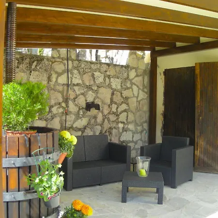 Modern Villa In Serrapetrona Marche With Private Pool * Serrapetrona