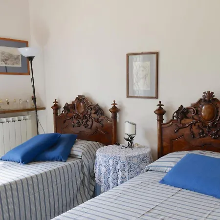 Villa Modern Villa In Serrapetrona Marche With Private Pool